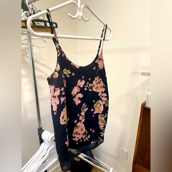 Vero Moda Tank top navy size small. Good used condition. - Picture 1 of 3